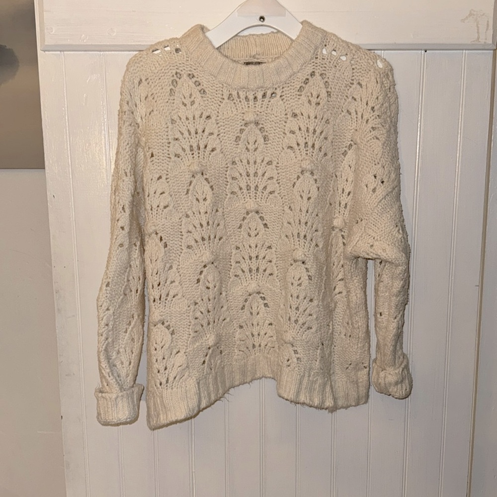 Knit sweater